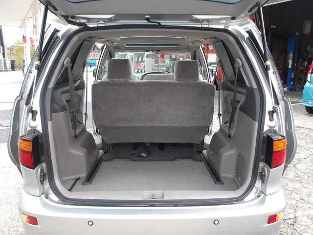 エスティマＬ Ｇ　ツインムーンルーフ　Ｖ６／３０００　回転シート　８人乗　ナビ／ＡＭ／ＦＭ／ＣＤチューナー　ＥＴＣ　ＵＶ＆プライバシーガラス　Ｗエアコン　キーレス　ウッドコンビハンドル　チルトステアリング　アームレスト（38枚目）