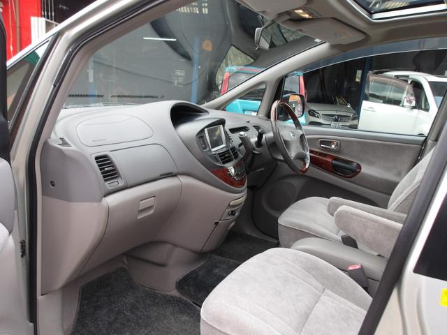 エスティマＬ Ｇ　ツインムーンルーフ　Ｖ６／３０００　回転シート　８人乗　ナビ／ＡＭ／ＦＭ／ＣＤチューナー　ＥＴＣ　ＵＶ＆プライバシーガラス　Ｗエアコン　キーレス　ウッドコンビハンドル　チルトステアリング　アームレスト（40枚目）