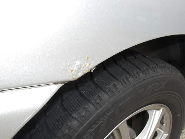 エスティマＬ Ｇ　ツインムーンルーフ　Ｖ６／３０００　回転シート　８人乗　ナビ／ＡＭ／ＦＭ／ＣＤチューナー　ＥＴＣ　ＵＶ＆プライバシーガラス　Ｗエアコン　キーレス　ウッドコンビハンドル　チルトステアリング　アームレスト（66枚目）