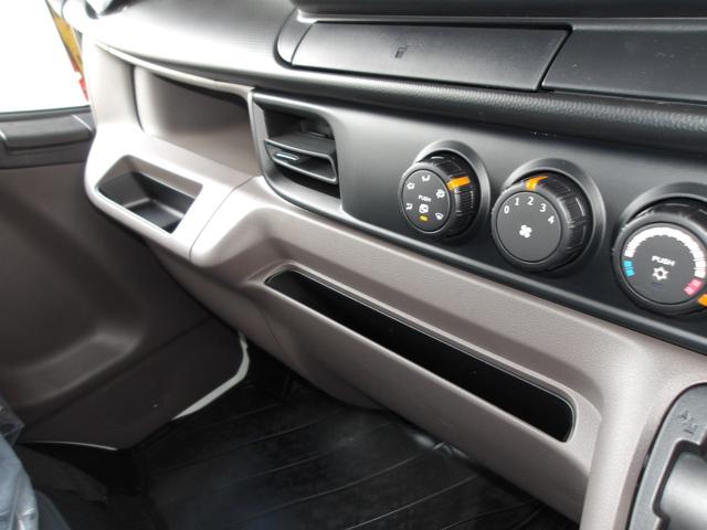 MITSUBISHI FUSO CANTER DOUBLE CAB ALL LOW FLOOR