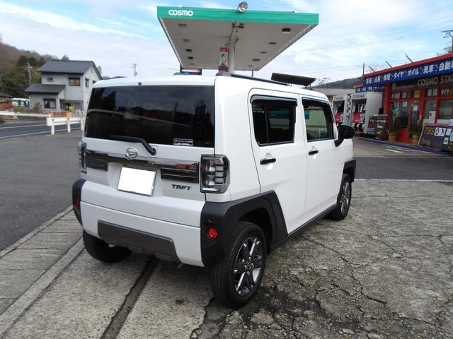 タフト Ｇ　ダーククロムベンチャー　ナビ＆バックカメラ　ＥＴＣ　前後ドラレコ　スマートアシスト　シートヒーター　スマートキー＆プッシュスタート　純正アルミ　ステアリングスイッチ　ＵＳＢ充電　オートエアコン　電動パーキング　ガラスルーフ（3枚目）