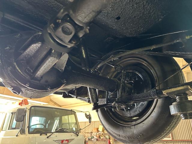 ダットサンバン 　５ナンバー乗用です。コラム４速（37枚目）