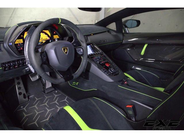 アヴェンタドール SV LP750-4 鍛造Dianthus光沢黒20/21インチホイール リアエアーインテークマットカーボン インテリアカーボンパッケージ スポーツバケットシート マルチファンクションステアリング(7枚目)