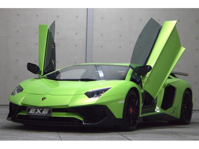 アヴェンタドール SV LP750-4 鍛造Dianthus光沢黒20/21インチホイール リアエアーインテークマットカーボン インテリアカーボンパッケージ スポーツバケットシート マルチファンクションステアリング(19枚目)