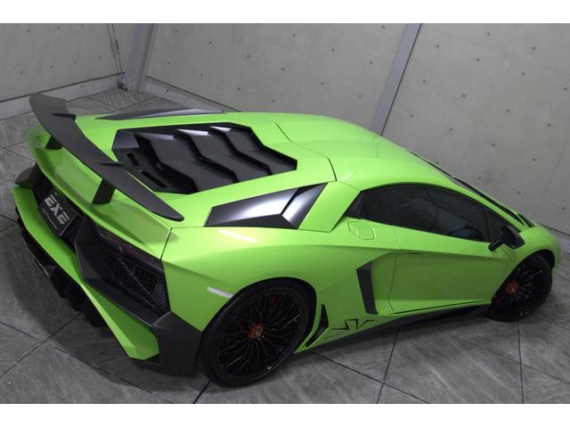 アヴェンタドール SV LP750-4 鍛造Dianthus光沢黒20/21インチホイール リアエアーインテークマットカーボン インテリアカーボンパッケージ スポーツバケットシート マルチファンクションステアリング(27枚目)