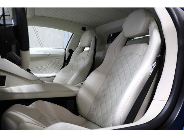 アヴェンタドール LP700-4 VITTボディキット HyperForged20/21インチホイール FiEXHAUST可変式エキゾースト リヤウィング カラーキャリパー アドペルソナムインテリア ブランディングパッケージ(7枚目)