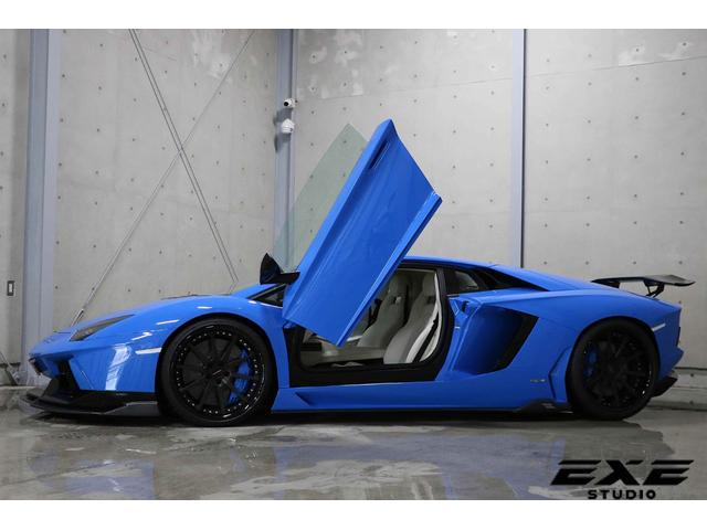 アヴェンタドール LP700-4 VITTボディキット HyperForged20/21インチホイール FiEXHAUST可変式エキゾースト リヤウィング カラーキャリパー アドペルソナムインテリア ブランディングパッケージ(16枚目)