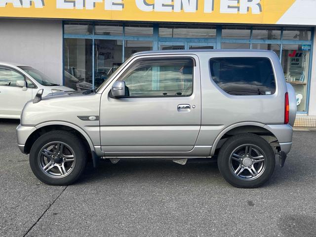 ジムニー ランドベンチャー　４ＷＤ　ＥＴＣ　ナビ　ＴＶ　キーレスエントリー　電動格納ミラー　シートヒーター　ＡＴ　ＡＢＳ　ＣＤ　ＵＳＢ　ミュージックプレイヤー接続可　アルミホイール　衝突安全ボディ　エアコン　パワーウィンドウ（21枚目）