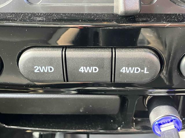 ジムニー ランドベンチャー　４ＷＤ　ＥＴＣ　ナビ　ＴＶ　キーレスエントリー　電動格納ミラー　シートヒーター　ＡＴ　ＡＢＳ　ＣＤ　ＵＳＢ　ミュージックプレイヤー接続可　アルミホイール　衝突安全ボディ　エアコン　パワーウィンドウ（24枚目）