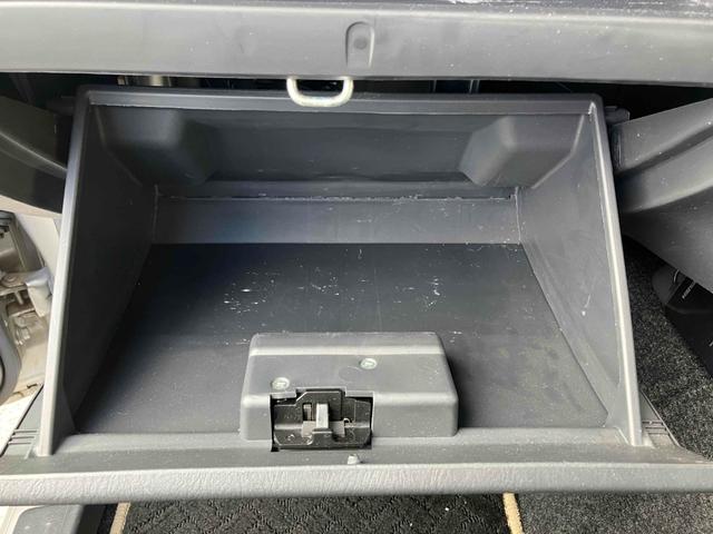 ジムニー ランドベンチャー　４ＷＤ　ＥＴＣ　ナビ　ＴＶ　キーレスエントリー　電動格納ミラー　シートヒーター　ＡＴ　ＡＢＳ　ＣＤ　ＵＳＢ　ミュージックプレイヤー接続可　アルミホイール　衝突安全ボディ　エアコン　パワーウィンドウ（25枚目）