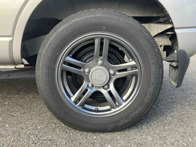 ジムニー ランドベンチャー　４ＷＤ　ＥＴＣ　ナビ　ＴＶ　キーレスエントリー　電動格納ミラー　シートヒーター　ＡＴ　ＡＢＳ　ＣＤ　ＵＳＢ　ミュージックプレイヤー接続可　アルミホイール　衝突安全ボディ　エアコン　パワーウィンドウ（31枚目）