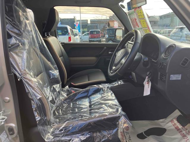 ジムニー ランドベンチャー　４ＷＤ　ＥＴＣ　ナビ　ＴＶ　キーレスエントリー　電動格納ミラー　シートヒーター　ＡＴ　ＡＢＳ　ＣＤ　ＵＳＢ　ミュージックプレイヤー接続可　アルミホイール　衝突安全ボディ　エアコン　パワーウィンドウ（43枚目）