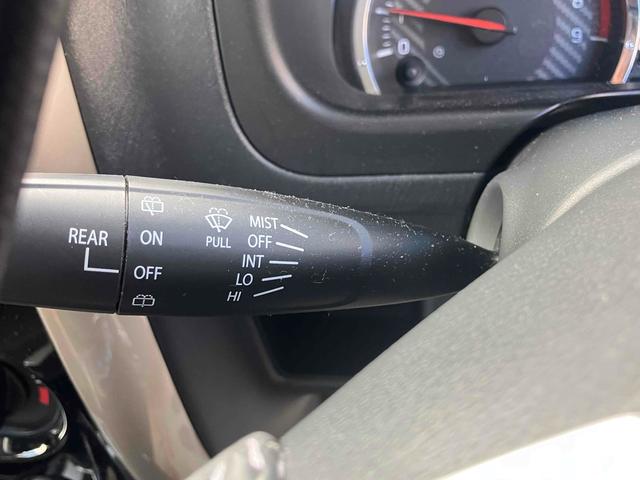 ジムニー ランドベンチャー　４ＷＤ　ＥＴＣ　ナビ　ＴＶ　キーレスエントリー　電動格納ミラー　シートヒーター　ＡＴ　ＡＢＳ　ＣＤ　ＵＳＢ　ミュージックプレイヤー接続可　アルミホイール　衝突安全ボディ　エアコン　パワーウィンドウ（46枚目）