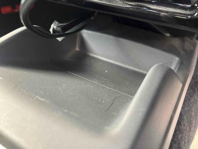 ジムニー ランドベンチャー　４ＷＤ　ＥＴＣ　ナビ　ＴＶ　キーレスエントリー　電動格納ミラー　シートヒーター　ＡＴ　ＡＢＳ　ＣＤ　ＵＳＢ　ミュージックプレイヤー接続可　アルミホイール　衝突安全ボディ　エアコン　パワーウィンドウ（49枚目）