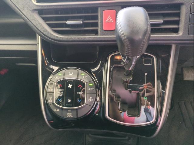 ヴォクシー ＺＳ　煌ＩＩ　両側電動スライド　衝突軽減ブレーキ　純正ナビ　車線逸脱警報　障害物センサー　バックカメラ　クルコン　ワンオーナー　７人乗り　ＢＴオーディオ　ＵＳＢ接続　ＬＥＤライト　ドラレコ　ＥＴＣ（31枚目）