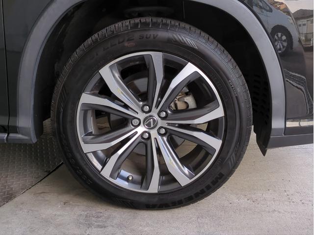 ＲＸ ＲＸ２００ｔ　衝突軽減装置　追従クルコン　純正ナビ　電動リアゲート　ＥＴＣ２．０　レーンアシスト　バック・サイドカメラ　電動シート　ハーフレザーシート　ＬＥＤライト　ターボ　ＢＴオーディオ　ＵＳＢ接続　純正アルミ（23枚目）