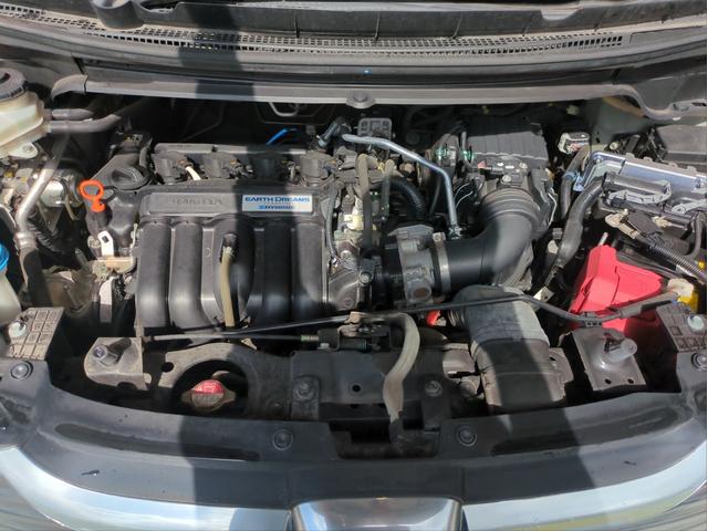 フリードハイブリッド ハイブリッド・Ｇホンダセンシング　両側電動スライド　Ｂカメラ　衝突軽減ブレーキ　ＳＤナビ　追従クルコン　レーンアシスト　後席モニター　ＬＥＤライト　オ－トライト　純正アルミ　ＥＴＣ　ドラレコ　ＢＴオーディオ　ＵＳＢ接続（54枚目）