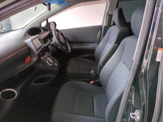 シエンタ G 両側電動スライド Bカメラ SDナビ ETC LEDライト オートライト CD DVD再生 BTオーディオ フルセグTV ステアリモコン スマートキー Aストップ プッシュスタート 電動格納ミラー(9枚目)