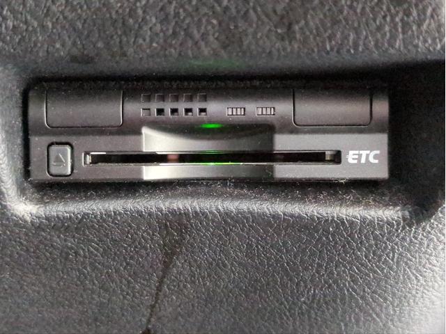 シエンタ G 両側電動スライド Bカメラ SDナビ ETC LEDライト オートライト CD DVD再生 BTオーディオ フルセグTV ステアリモコン スマートキー Aストップ プッシュスタート 電動格納ミラー(17枚目)