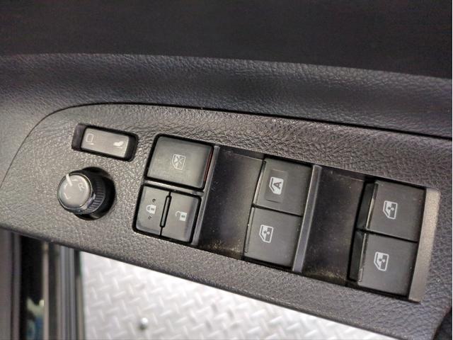 シエンタ G 両側電動スライド Bカメラ SDナビ ETC LEDライト オートライト CD DVD再生 BTオーディオ フルセグTV ステアリモコン スマートキー Aストップ プッシュスタート 電動格納ミラー(36枚目)