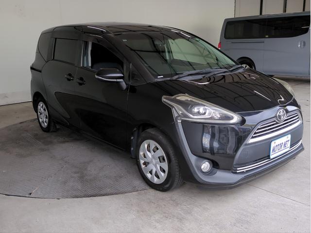 シエンタ G 両側電動スライド Bカメラ SDナビ ETC LEDライト オートライト CD DVD再生 BTオーディオ フルセグTV ステアリモコン スマートキー Aストップ プッシュスタート 電動格納ミラー(39枚目)