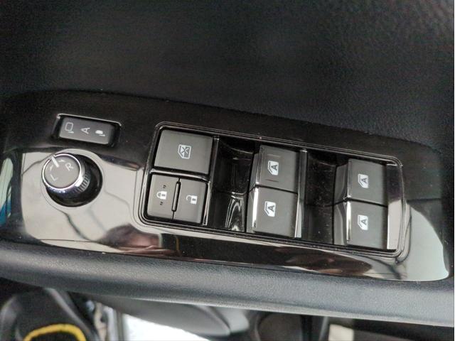 ヴェルファイア ３．５ＺＡ　ゴールデンアイズ　後席モニター　衝突軽減Ｂ　両側電動ＳＤ　電動リアゲート　追従クルコン　障害物センサー　ハーフレザーシート　オットマン　バックカメラ　純正ナビ　ＢＴ・ＵＳＢ接続　７人乗り　ドラレコ　ＥＴＣ２．０（45枚目）
