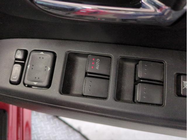 プレマシー 20S-スカイアクティブ Lパッケージ 両側電動スライド 純正ナビ バックカメラ スマートキー ハーフレザーシート 7人乗り BTオーディオ CD・DVD再生 純正アルミ HIDライト オートライト ETC アイドリングストップ(34枚目)
