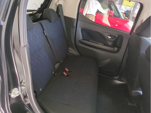 MITSUBISHI EK X T