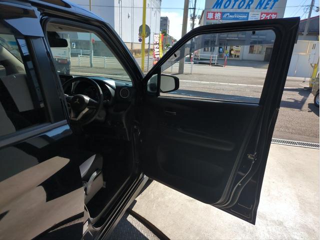 MITSUBISHI EK X T