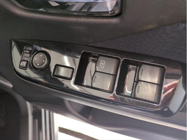 MITSUBISHI EK X T