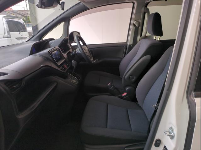 ヴォクシー X メモリーナビ 両側スライド 衝突軽減ブレーキ バックカメラ オートクルコン オートHB 後席モニター LEDライト オートライト ドラレコ ETC BT接続 ステアリモコン Aストップ Pスタート(9枚目)