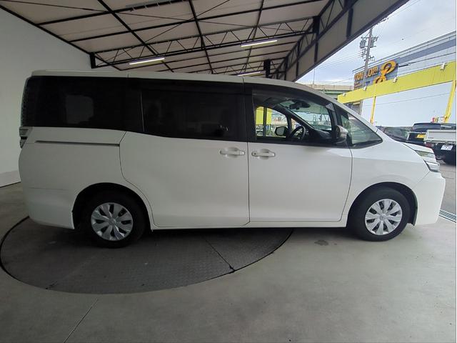 ヴォクシー X メモリーナビ 両側スライド 衝突軽減ブレーキ バックカメラ オートクルコン オートHB 後席モニター LEDライト オートライト ドラレコ ETC BT接続 ステアリモコン Aストップ Pスタート(42枚目)