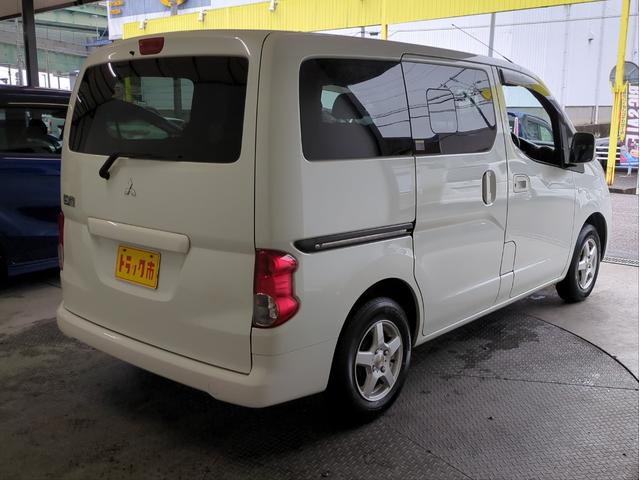 MITSUBISHI DELICA D:3 G