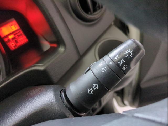 MITSUBISHI DELICA D:3 G