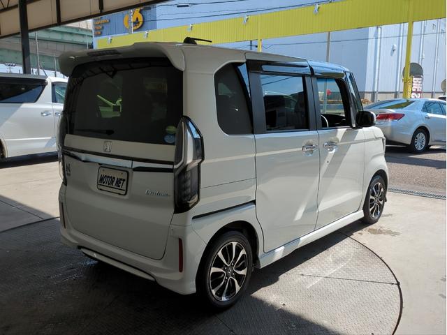 N-BOXカスタム G・Lホンダセンシング 衝突軽減装置 両側電動スライド 社外ナビ 追従クルコン レーンアシスト バックカメラ シートヒーター LEDライト BTオーディオ USB接続 純正アルミ ドラレコ ETC アイドリングストップ(21枚目)