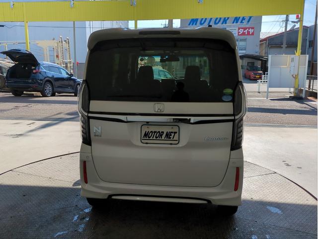 N-BOXカスタム G・Lホンダセンシング 衝突軽減装置 両側電動スライド 社外ナビ 追従クルコン レーンアシスト バックカメラ シートヒーター LEDライト BTオーディオ USB接続 純正アルミ ドラレコ ETC アイドリングストップ(44枚目)