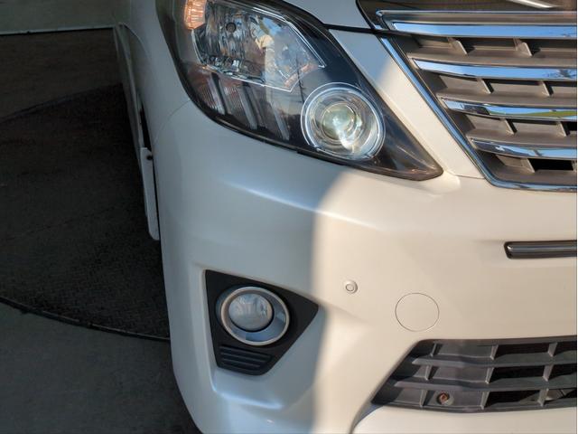 アルファード 240S 両側電動スライド 純正HDDナビ 全周囲カメラ 障害物センサー Wエアコン HIDライト オートライト 純正アルミ BT接続 ステアリモコン バックカメラ CD/DVD再生 フルセグTV オットマン(22枚目)