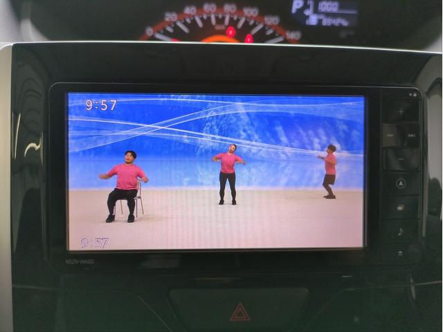 タント Ｘターボ　ＳＡＩＩ　両側電動スライド　衝突軽減ブレーキ　バックカメラ　ＳＤナビ　ＬＥＤライト　オ－トライト　ＥＴＣ　タ－ボ　Ａストップ　Ｐスタート　ステアリモコン　社外アルミ　ＢＴオーディオ　ＣＤ　ＤＶＤ再生　ＵＳＢ接続（29枚目）