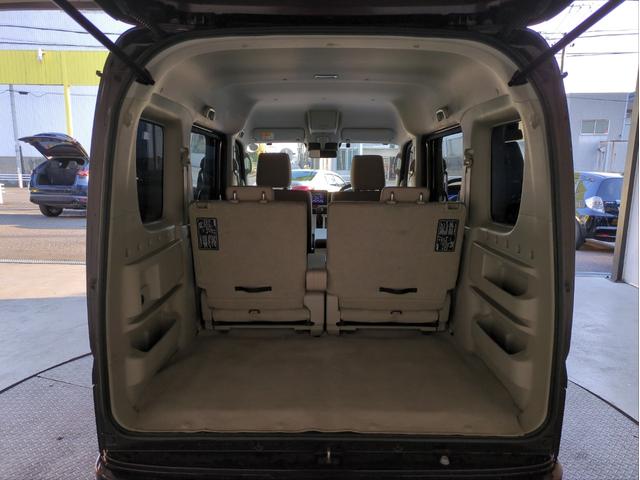 ＮＶ１００クリッパーリオ Ｇ　両側電動スライドドア　衝突軽減ブレーキ　障害物センサー　メモリーナビ　ＨＩＤライト　オートライト　オートＨＢ　ターボ　ＥＴＣ　ＢＴ接続　純正アルミ　フルセグＴＶ　ＣＤ／ＤＶＤ再生　ステアリモコン（11枚目）