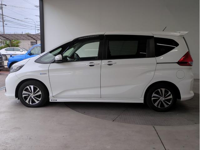 フリード＋ハイブリッド ハイブリッドＧ・ホンダセンシング　両側電動スライド　衝突軽減ブレーキ　バックカメラ　追従クルコン　メモリーナビ　ＥＴＣ　ＬＥＤライト　オ－トライト　純正アルミ　Ａストップ　Ｐスタート　ＣＤ　ＤＶＤ再生　ＢＴオーディオ　ステアリモコン（42枚目）