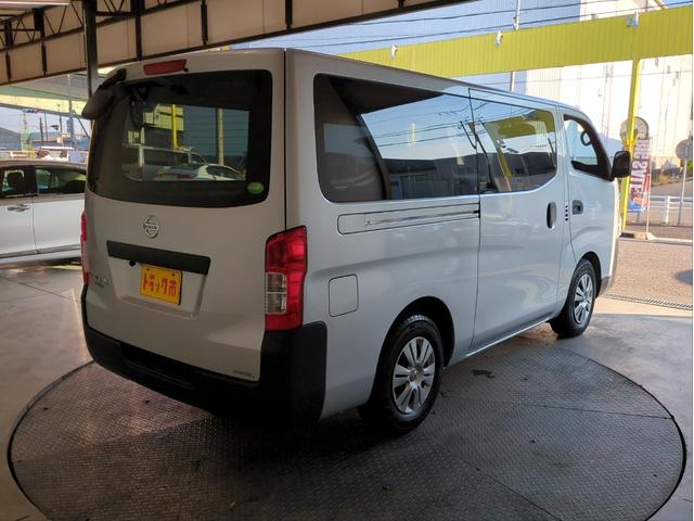 ＮＶ３５０キャラバンバン ロングＤＸターボ　メモリーナビ　ＢＴオーディオ　バックカメラ　ＥＴＣ　キーレス　両側スライドドア　衝突軽減ブレーキ　ドライブレコーダー　ディーゼル車　６人乗り　レンタアップ　ＵＳＢ端子　ベンチシート（40枚目）