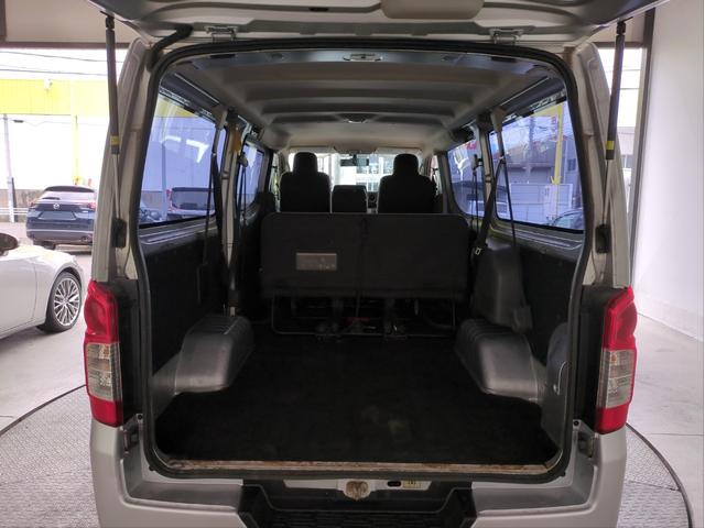 NV350キャラバンバン ロングDXターボ メモリーナビ 地デジTV 3列9人乗り ETC 片側スライドドア 4WD 電動格納ミラー ディーゼル車 キーレス リアヒーター(11枚目)