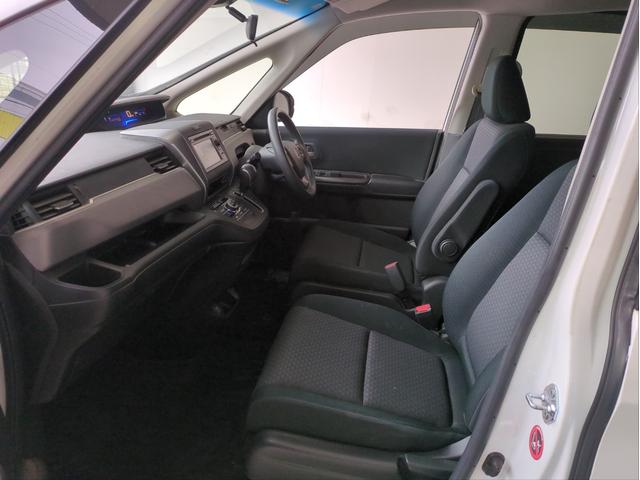 フリード＋ Ｇ・ホンダセンシング　両側電動スライド　衝突軽減ブレーキ　バックカメラ　レーンキープ　追従クルコン　ディスプレイオーディオ　ＥＴＣ　オートライト　スマートキー　ステアリモコン　Ｐスタート　Ａストップ　ＣＤ再生　ＵＳＢ接続（9枚目）