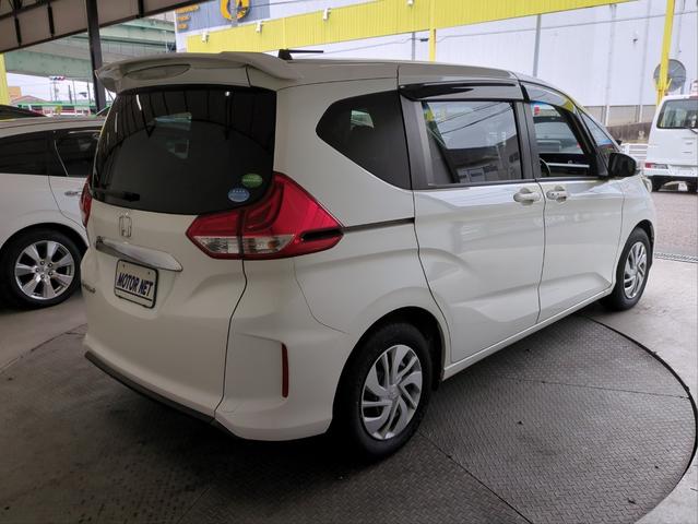 フリード＋ Ｇ・ホンダセンシング　両側電動スライド　衝突軽減ブレーキ　バックカメラ　レーンキープ　追従クルコン　ディスプレイオーディオ　ＥＴＣ　オートライト　スマートキー　ステアリモコン　Ｐスタート　Ａストップ　ＣＤ再生　ＵＳＢ接続（20枚目）