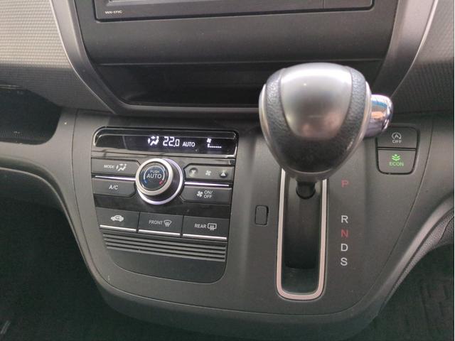 フリード＋ Ｇ・ホンダセンシング　両側電動スライド　衝突軽減ブレーキ　バックカメラ　レーンキープ　追従クルコン　ディスプレイオーディオ　ＥＴＣ　オートライト　スマートキー　ステアリモコン　Ｐスタート　Ａストップ　ＣＤ再生　ＵＳＢ接続（30枚目）