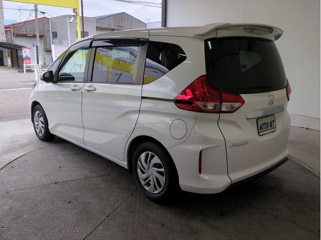 フリード＋ Ｇ・ホンダセンシング　両側電動スライド　衝突軽減ブレーキ　バックカメラ　レーンキープ　追従クルコン　ディスプレイオーディオ　ＥＴＣ　オートライト　スマートキー　ステアリモコン　Ｐスタート　Ａストップ　ＣＤ再生　ＵＳＢ接続（41枚目）