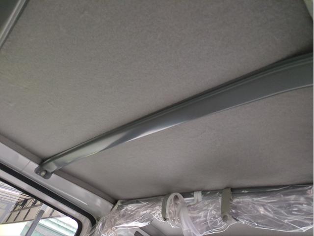 ハイゼットカーゴ スペシャルＳＡＩＩＩ　両側スライド　衝突軽減ブレーキ　アイドリングストップ　オ－トマチックＨＢ　キーレス　ＡＢＳ　ＥＳＣ　エアコンク－ラ－　衝突安全ボディ　パワーウィンドウ　パワーステアリング　フロアマット（24枚目）