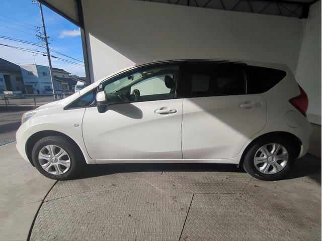 ノート X DIG-S バックカメラ SDナビ ETC ドラレコ フルセグTV CD再生 BT接続 スーパーチャージャー プッシュスタート スマートキー Aストップ 電動格納ミラー 盗難防止システム フロアマット(42枚目)