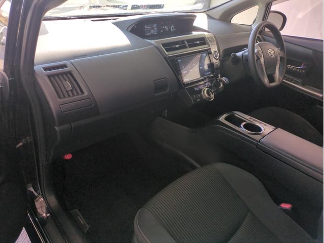 プリウスアルファ S SDナビ オートライト BT接続 ETC 純正アルミ ステアリモコン フルセグTV CD/DVD再生 フロアマット Pスタート スマートキー Aストップ Fフォグランプ(8枚目)