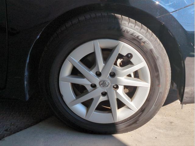 プリウスアルファ S SDナビ オートライト BT接続 ETC 純正アルミ ステアリモコン フルセグTV CD/DVD再生 フロアマット Pスタート スマートキー Aストップ Fフォグランプ(22枚目)